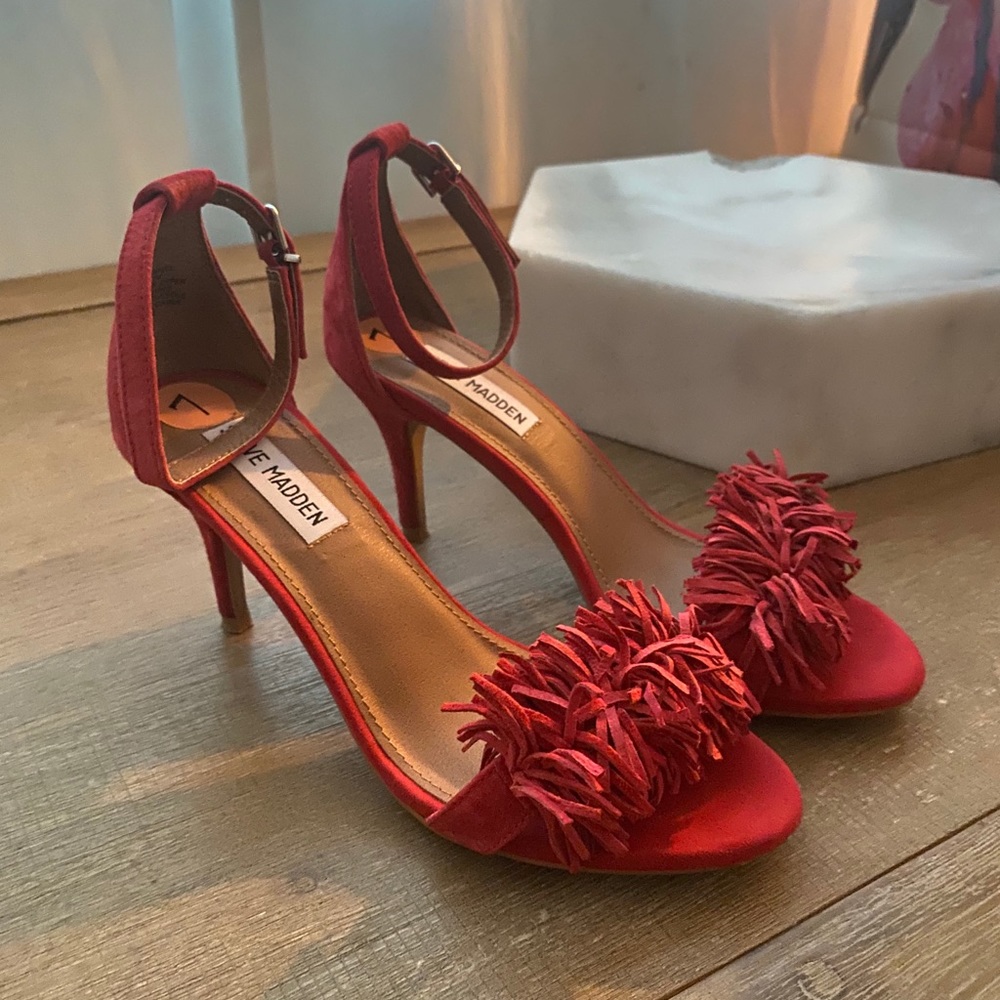 Steve Madden Sassey heels